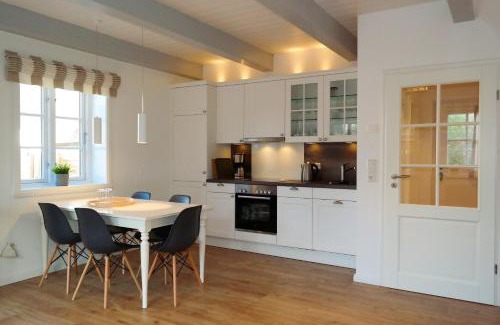 Wyk auf Foehr House | Child-Friendly Haus Boldix Whg 6 St Barth: Rated 10/10