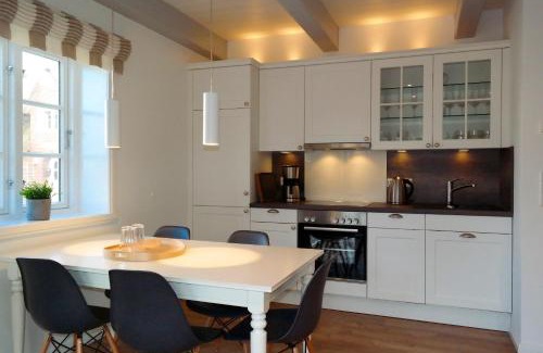 Wyk auf Foehr House | Child-Friendly Haus Boldix Whg 6 St Barth: Rated 10/10