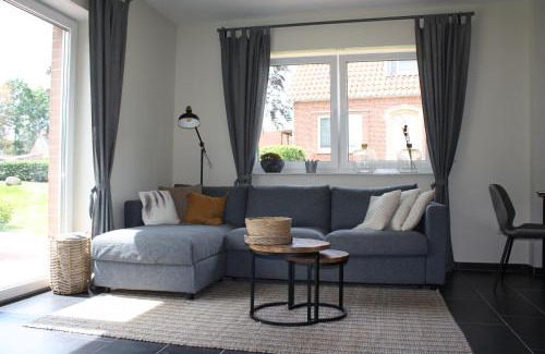 Loquard House | Welcoming Haus Bootsmann: Pet & Child-Friendly Escape