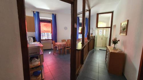 Treis-Karden Apartment | Pet-Friendly Haus Born: Family Comfort and Convenience