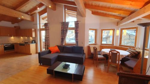 Kirchberg in Tirol Apartment | Pet-Friendly Haus Carina with Great Reviews for Families