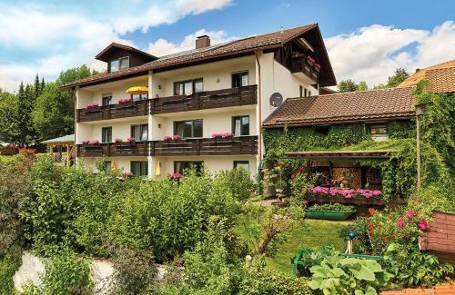 Silberberg Apartment | Oceanfront Bliss at Haus Carola - Rated 9.1/10 by Guests