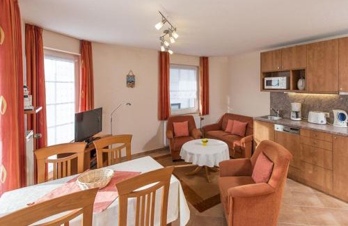 Duhnen Apartment | Cozy Haus Dünenglück Whg. 23 with Partial Sea View