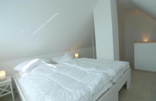Neuhaus Apartment | Family-Friendly Getaway at Haus Dünenrot - 4 Star Rated