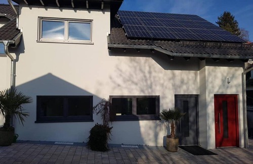 Hagnau Apartment | Top-Rated Haus Dalia with Hot Tub & Family-Friendly Amenities