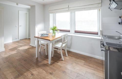 Loog Apartment | Pet-Friendly Haven at Haus Delft Minerva - 8.5/10 Rated