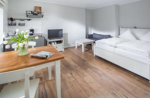Loog Apartment | Pet-Friendly Haven at Haus Delft Minerva - 8.5/10 Rated