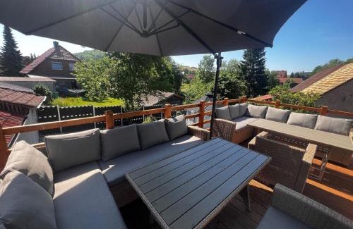 Barbis House | Haus der Möglichkeiten: Perfect for 12 with Outdoor Sauna