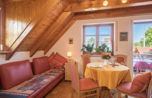 Kressbronn Apartment | Experience Family-Friendly Comfort at Haus Desor Hotel