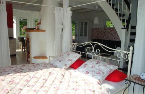 Rakow House | Discover Oceanfront Bliss at Haus Dornröschen