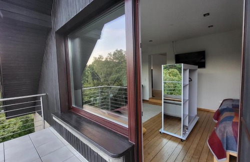 Wengern Apartment | Guest Rated 9/10 - Haus Drebes: Family & Pet Friendly Stay