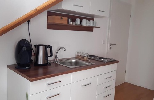 Wengern Apartment | Guest Rated 9/10 - Haus Drebes: Family & Pet Friendly Stay