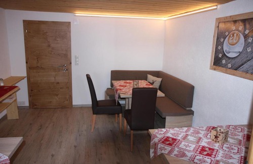 Feichten House | Guest Rated 10/10: Family-Friendly Stay at Haus Eckhart
