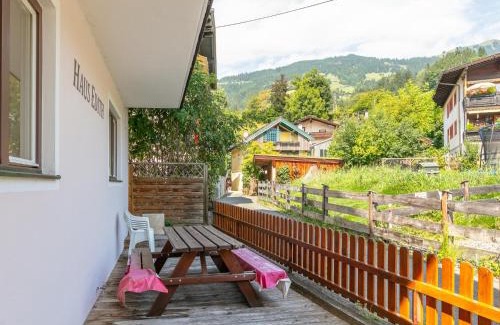 Hopfgarten Markt Ski Chalet | Discover Haus Edith: Family & Pet-Friendly Retreat