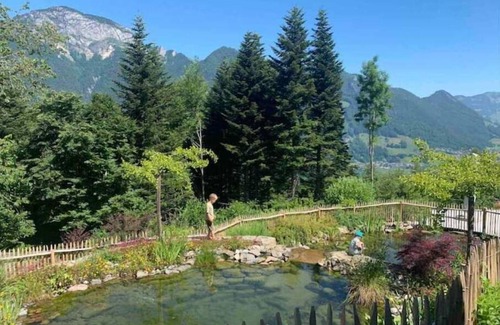 Ruetli House | Discover Haus Eins: Embrace Nature with Pool & Spa