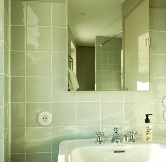 Norderney House | Relax at Haus Else: Family-Friendly Getaway with Hot Tub