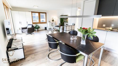 Blitzingen Apartment | Blitzingen's Gomerblick: Family-Friendly Retreat Rated 9.6