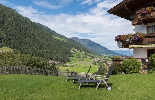 Neustift Im Stubaital House | Pet and Child Friendly Stay at Haus Fernblick - Rated 9/10
