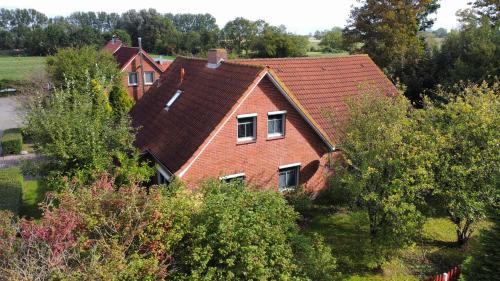 Rysum House | Discover Haus Flieder: Pet-Friendly Retreat for Families
