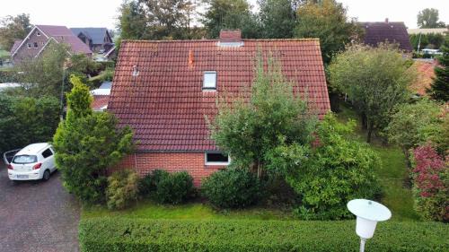 Rysum House | Discover Haus Flieder: Pet-Friendly Retreat for Families