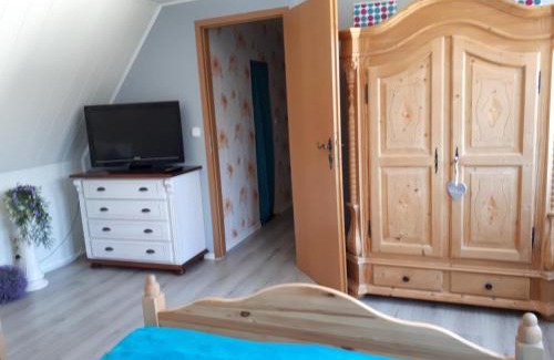 Itzehoe Apartment | Discover Haus Freitag: Pet Friendly with Breakfast Included