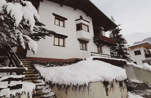 Fendels Apartment | Haus Frieda, Österreich