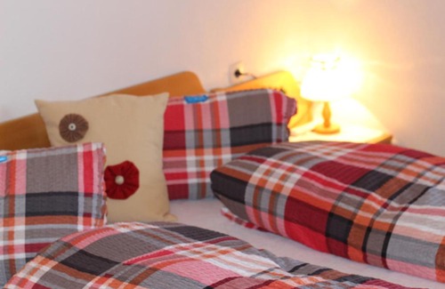 Schildlehen Bed & Breakfast | Top-Rated Family Stay at Haus Friedeck - Child Friendly!