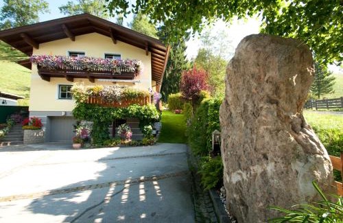 Wagrain Apartment | Highly Rated Haus Fritzenwallner Appartement 2 for Families