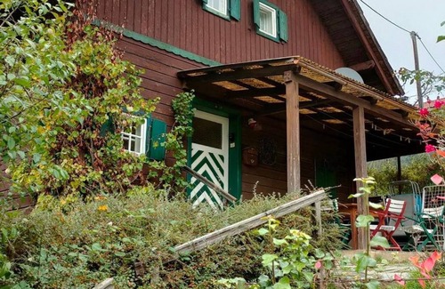 Seeboden House | Haus Gartenfreude: Family-Friendly Retreat with 3 Bedrooms