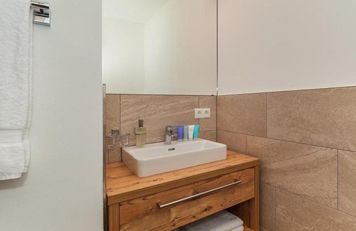Sankt Anton am Arlberg Apartment | Experience Haus Gertrud: Child-Friendly 4-Star Retreat