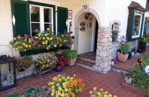 Ried Apartment | Family-Friendly Retreat at Haus Gertrude Hörack - Rated 9.2/10