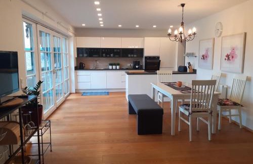 Ried Apartment | Family-Friendly Retreat at Haus Gertrude Hörack - Rated 9.2/10