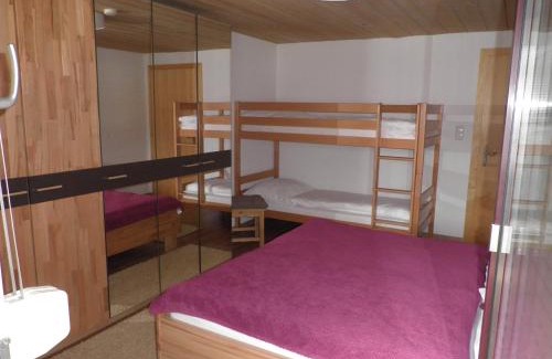 Reutte Apartment | Family-Friendly Retreat at Haus Glätzle - Rated 9.3/10