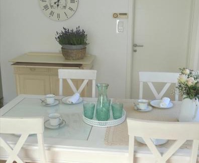 Obernheim Apartment | Haus Heimatliebe: Oceanfront Retreat with High Guest Ratings