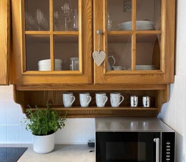 Sonnen Apartment | Delightful Alpine Retreat with Pool and Ocean Views