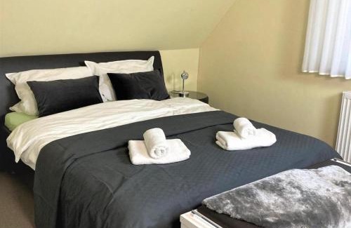 Magdeburg House | Family and Pet Friendly at Haus Hotel & Pension am Birnengarten