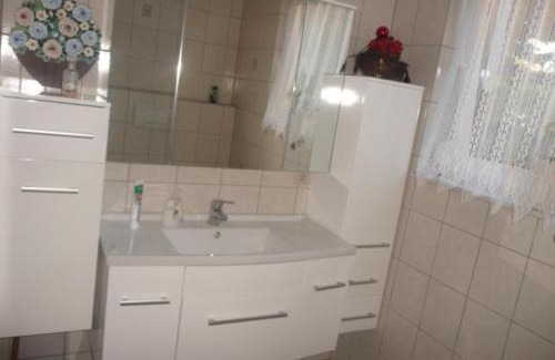 Duchroth Apartment | Cozy Haus Idylle Weindorf: Ideal Souterrain Retreat