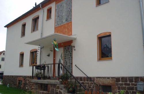 Arnshain Apartment | Family-Friendly Retreat at Haus in Gemuenden an der Wohra