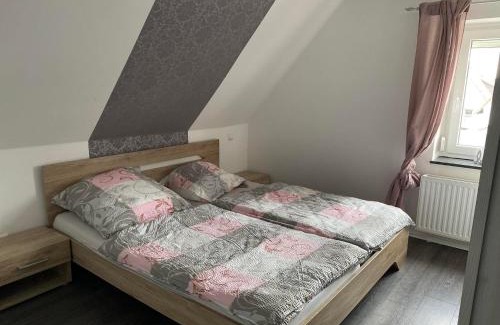 Bad Fallingbostel House | Tranquil Retreat with Breakfast & Family-Friendly Amenities