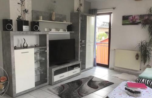 Longkamp Apartment | Oceanfront Paradise at Haus-Irena with 9/10 Guest Rating