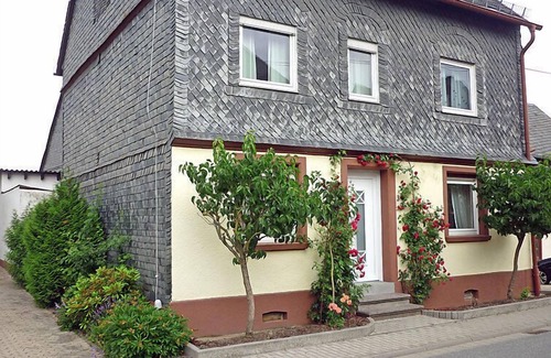 Haserich House | Pet-Friendly Haus Irmgard with Spa & Family Amenities