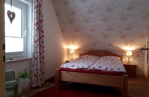 Usseln Apartment | Oceanfront Retreat at Ferienhaus Julius - Rated 8.9/10