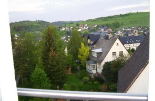 Usseln Apartment | Oceanfront Retreat at Ferienhaus Julius - Rated 8.9/10