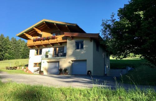 Scheffau am Wilden Kaiser Apartment | Family-Friendly Haus Kaiserblick with Hot Tub & 10/10 Rating