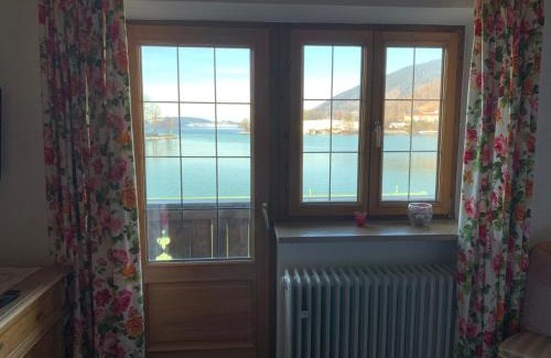 Rottach Bed & Breakfast | Pet-Friendly Haus Kaiser with Oceanfront Views & Breakfast