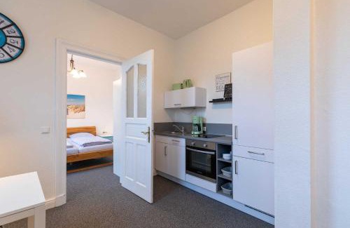Doese Apartment | Discover Haus Kapitäns Villa: Family-Friendly Retreat