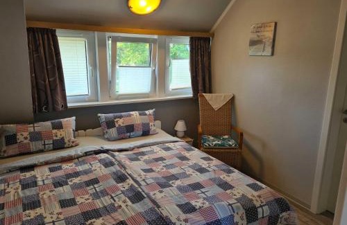 Barssel Apartment | Family-Friendly Stay at Haus Katharina with 9.5 Rating