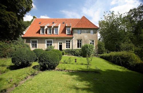 Heek Apartment | Guest Rated 9.7: Haus Keppelborg with Garden View