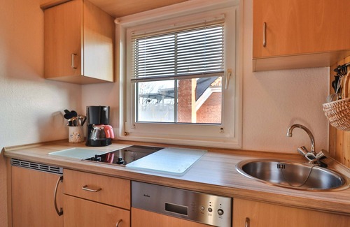 Langeoog Apartment | Top-Rated Haus Killewipps with Kitchen Amenities