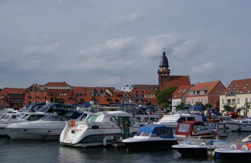 Muritz Hotel | Family-Friendly Haus Kim - Well-Rated Apartments for All